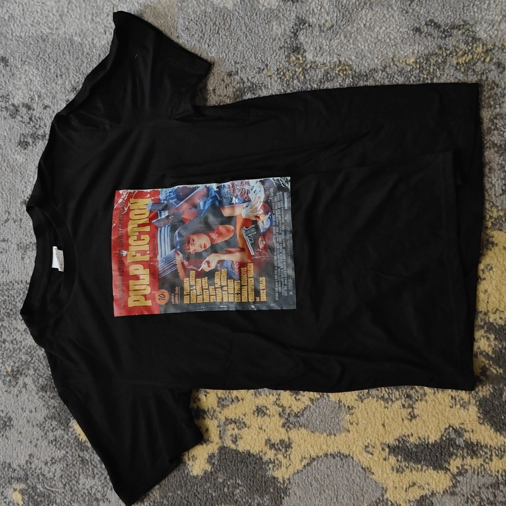 3for20🤍 NWOT Pulp Fiction Graphic T Shirt